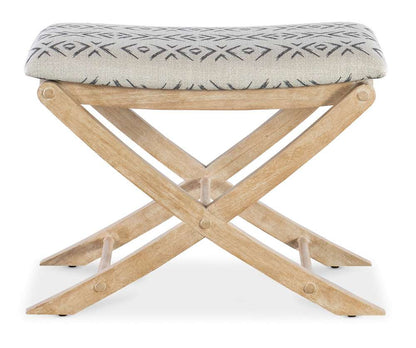 Hooker Furniture - Retreat Camp Stool Bed Bench - 6950-90119-80 view 2