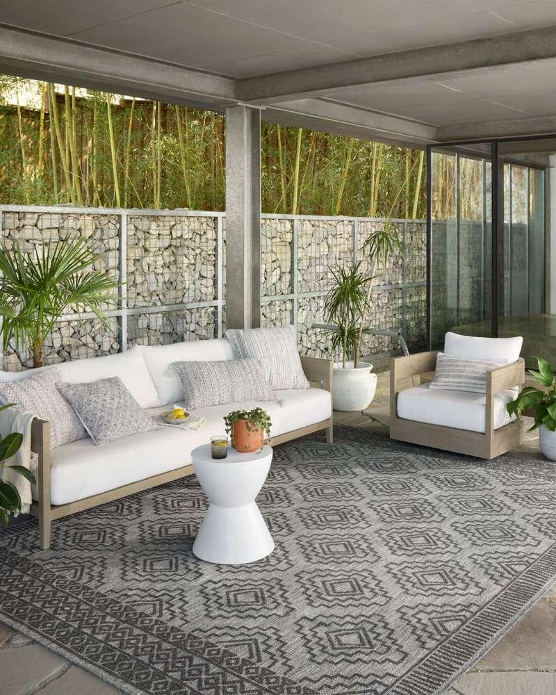 Loloi - Rainier Grey / Charcoal 2-2in x 3-9in Accent Rug - RANERAI-06GYCC2239 veiw 2