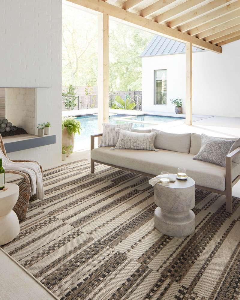 Loloi - Rainier Ivory / Taupe 3-11in x 5-11in Accent Rug - RANERAI-08IVTA3B5B veiw 2