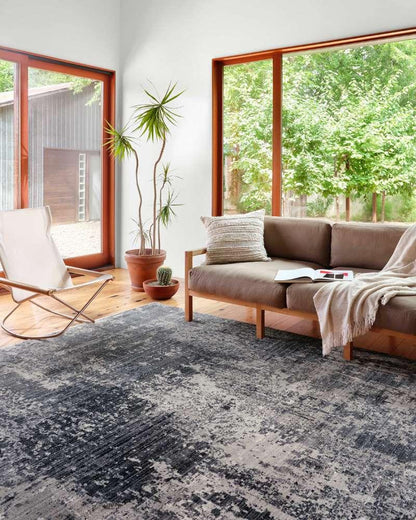 Loloi - Samra Charcoal / Silver 5-3in x 7-9in Area Rug - SAMRSAM-06CCSI5379 veiw 2