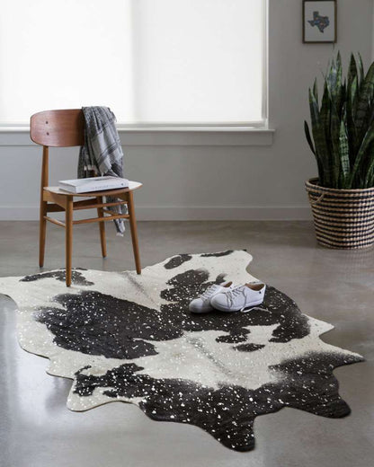 Loloi - Bryce Black / Silver 6-2in x 8 Area Rug - BRYCBZ-01BLSI6280 veiw 2