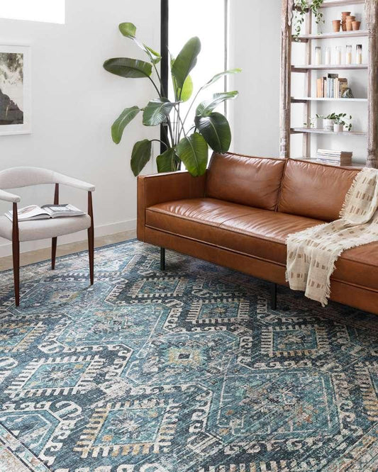 Loloi - Skye Denim / Natural 6-0in x 9-0in Area Rug - SKYESKY-03DENA6090 veiw 2