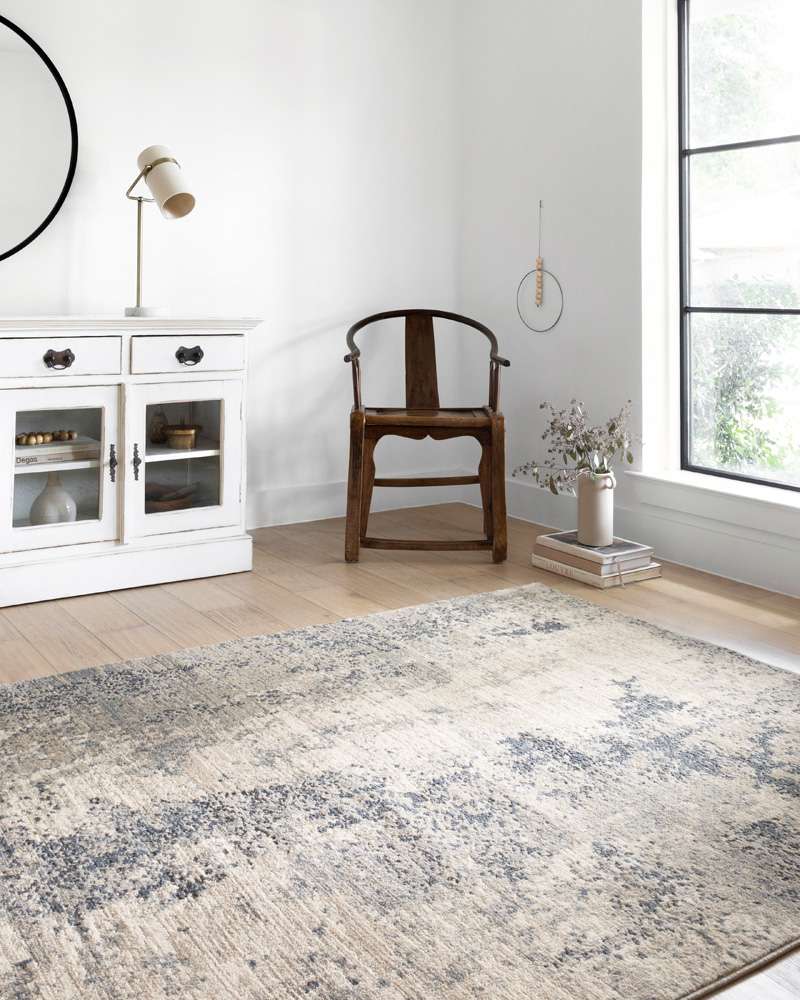 Loloi - Teagan Natural / Denim 2-8in x 4 Accent Rug - TEAGTEA-07NADE2840 veiw 2