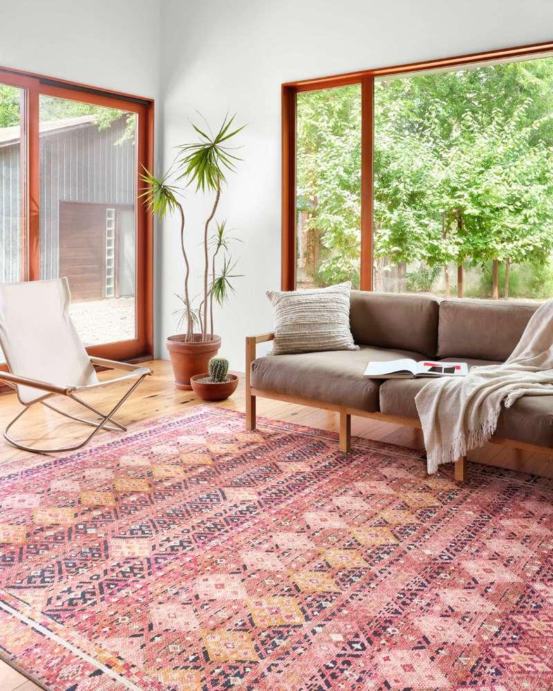 Loloi - Layla Magenta / Multi 5-0in x 7-6in Area Rug - LAYLLAY-15XMML5076 veiw 2