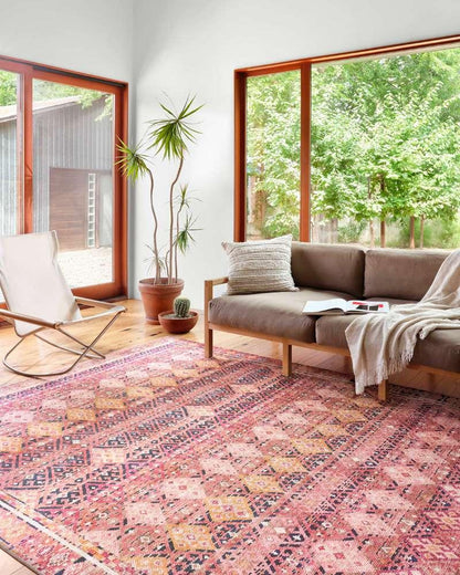 Loloi - Layla Magenta / Multi 9-0in x 12-0in Area Rug - LAYLLAY-15XMML90C0 veiw 2