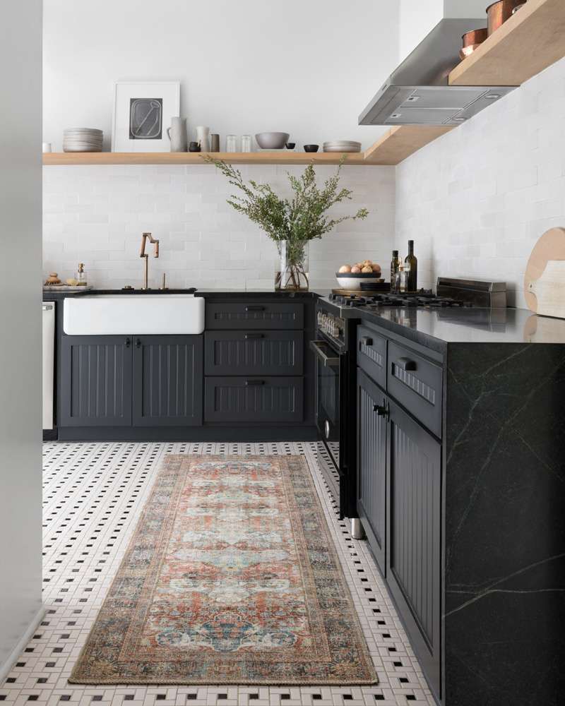 Loloi - Loren Brick / Multi 2-3in x 3-9in Accent Rug - LORELQ-14BKML2339 veiw 4
