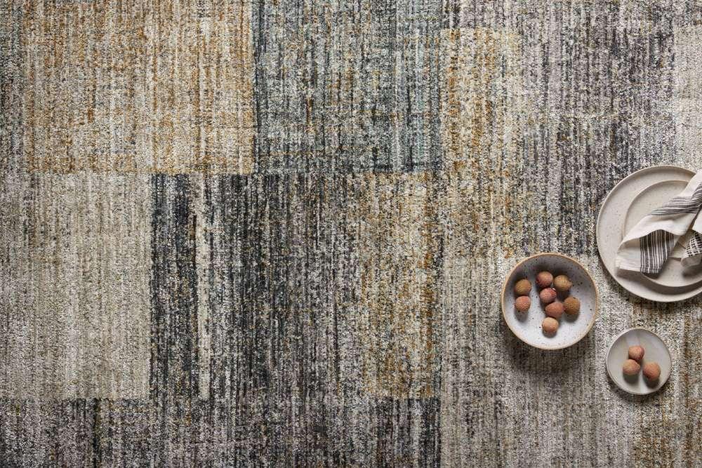 Loloi - Soho Grey / Gold 2-3in x 3-10in Accent Rug - SOHOSOH-08GYGO233A veiw 3