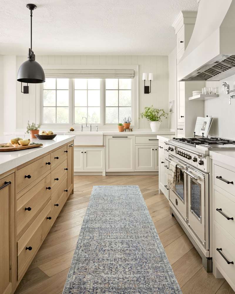 Angela Rose x Loloi - Blake Denim / Taupe 7-10in x 10-2in Area Rug - BLAKBLA-03DETA7AA2 veiw 3