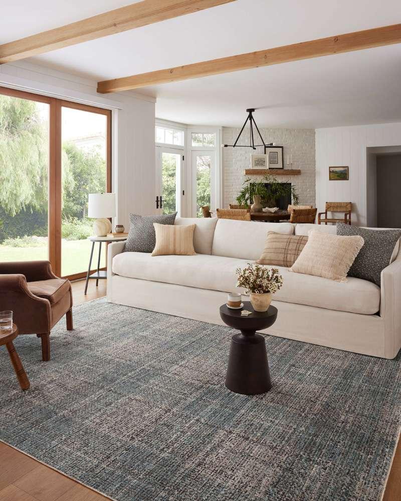 Angela Rose x Loloi - Ember Denim / Charcoal 3-6in x 5-6in Accent Rug - EMBREMB-09DECC3656 veiw 4