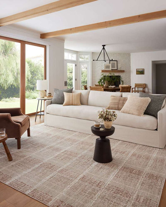 Angela Rose x Loloi - Ember Clay / Sand 5-3in x 7-6in Area Rug - EMBREMB-02CGSA5376 veiw 2
