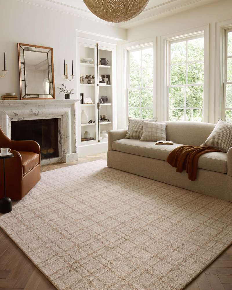Chris Loves Julia x Loloi - Polly Khaki / Sand 2-3in x 3-9in Accent Rug - POLLPOL-10KHSA2339 veiw 2