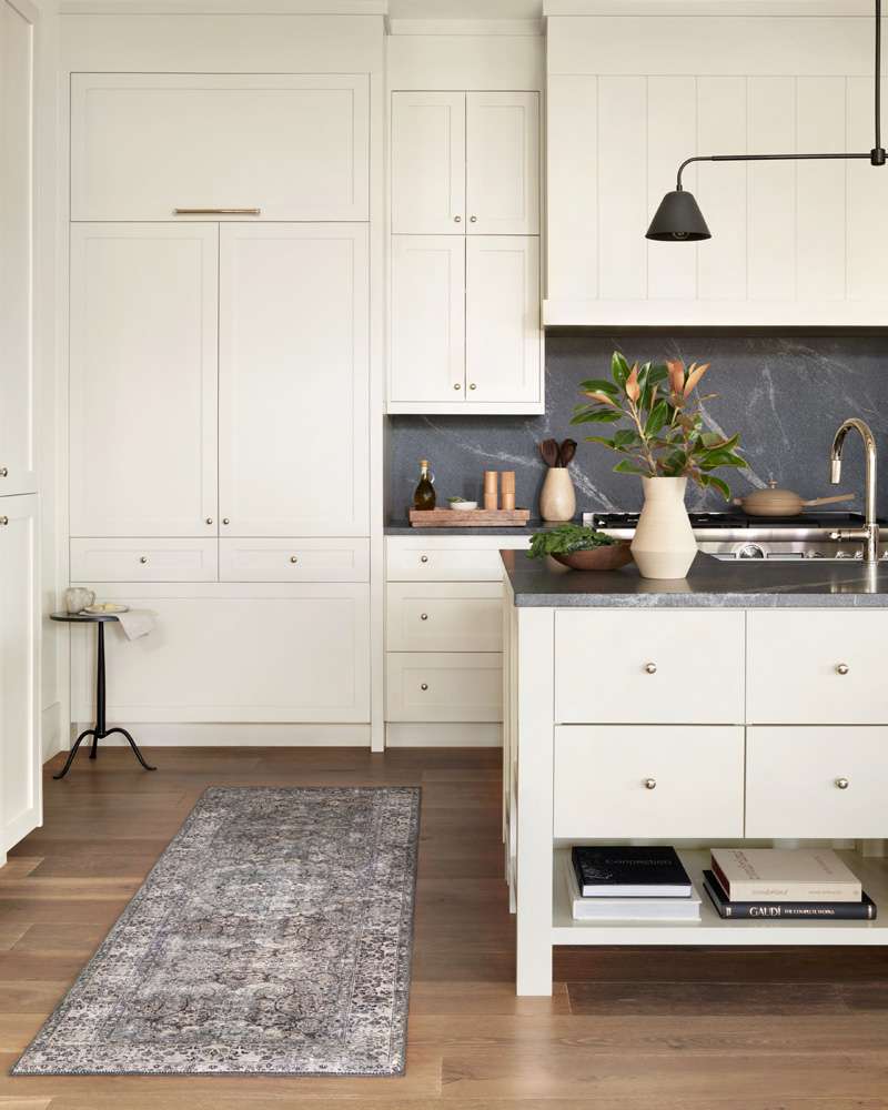 Loloi - Layla Taupe / Stone 18in x 18in Sample Rug - LAYLLAY-06TASN160S veiw 3