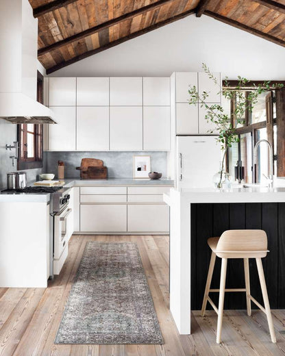 Loloi - Layla Taupe / Stone 18in x 18in Sample Rug - LAYLLAY-06TASN160S veiw 4