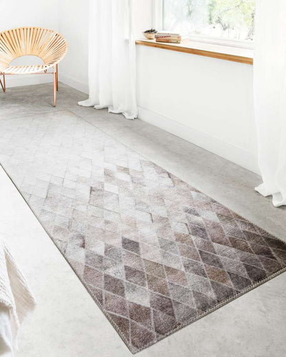 Loloi - Maddox Sand / Taupe 7-6in x 9-6in Area Rug - MADDMAD-04SATA7696 veiw 3