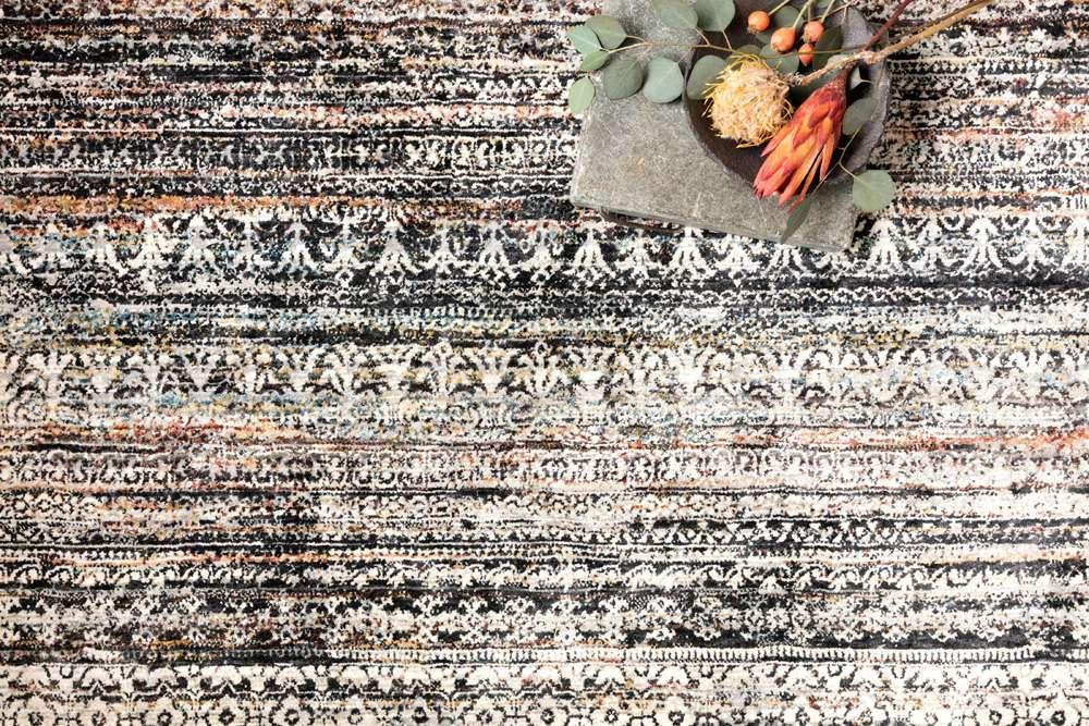 Loloi - Theia Grey / Multi 6-7in x 9-6in Area Rug - THEITHE-08GYML6796 veiw 3