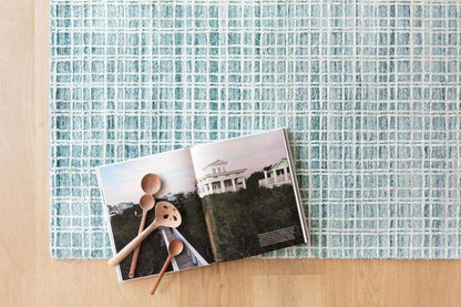 Loloi - Urbana Aqua 2-0in x 3-0in Accent Rug - URBAUB-01AQ002030 veiw 3