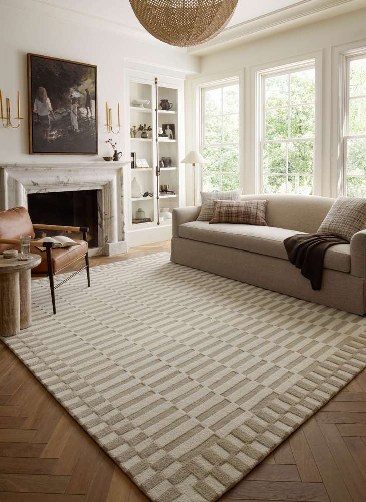 Chris Loves Julia x Loloi - Bradley Ivory / Beige 5-0in x 7-6in Area Rug - BRAYBRL-02IVBE5076 veiw 5