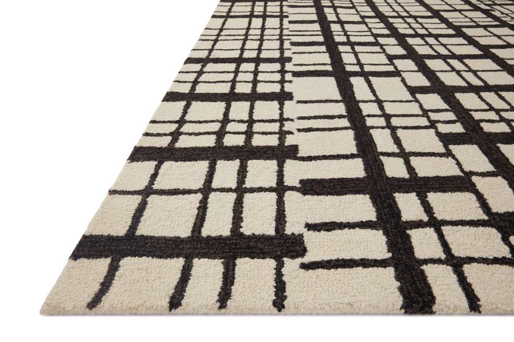 Chris Loves Julia x Loloi - Polly Black / Ivory 18in x 18in Sample Rug - POLLPOL-02BLIV160S veiw 3