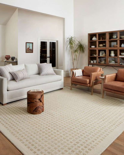 Chris Loves Julia x Loloi - Polly Ivory / Natural 2-3in x 3-9in Accent Rug - POLLPOL-01IVNA2339 veiw 2