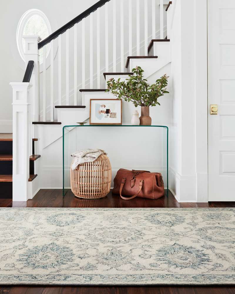 Loloi - Norabel Ivory / Blue 7-9in x 9-9in Area Rug - NORBNOR-04IVBB7999 veiw 2