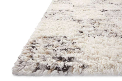 Angela Rose x Loloi - Amira Ivory / Granite 2-3in x 4-0in Accent Rug - AMIRAMI-01IVGN2340 veiw 3