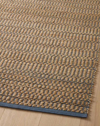 Angela Rose x Loloi - Colton Natural / Navy 4-0in x 6-0in Accent Rug - COLOCON-05NANV4060 view 7