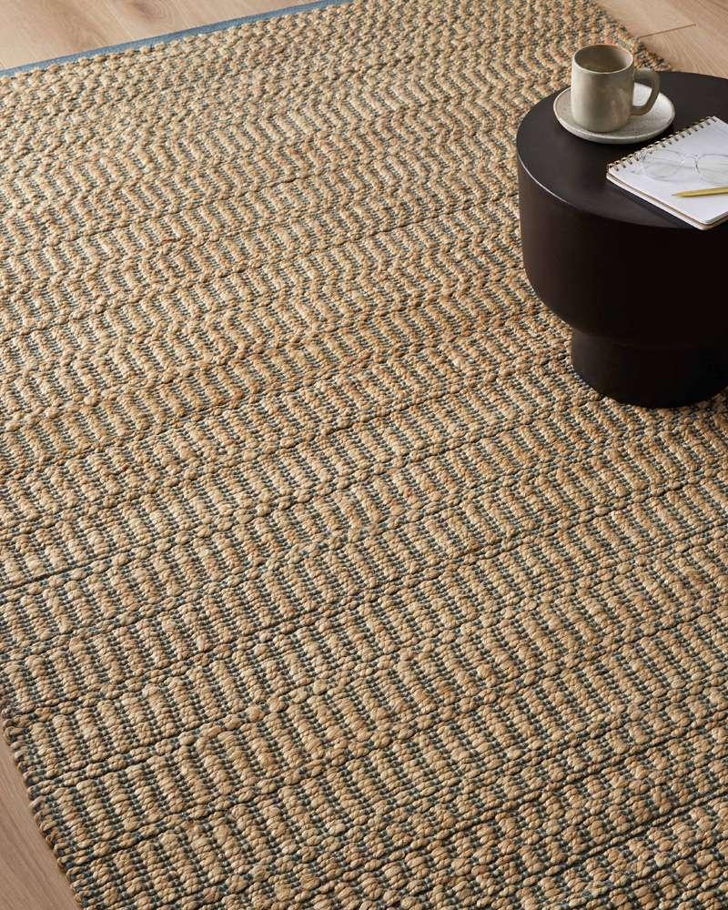 Angela Rose x Loloi - Colton Natural / Navy 5-0in x 7-0in Area Rug - COLOCON-05NANV5070 veiw 4