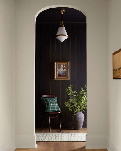 Chris Loves Julia x Loloi - Chris Ivory / Denim 2-0in x 5-0in Accent Rug - CHRICHR-01IVDE2050 veiw 2