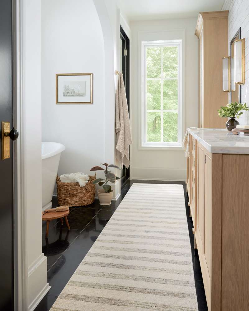 Chris Loves Julia x Loloi - Chris Ivory / Slate 2-6in x 11-6in Runner Rug - CHRICHR-05IVSL26B6 veiw 2