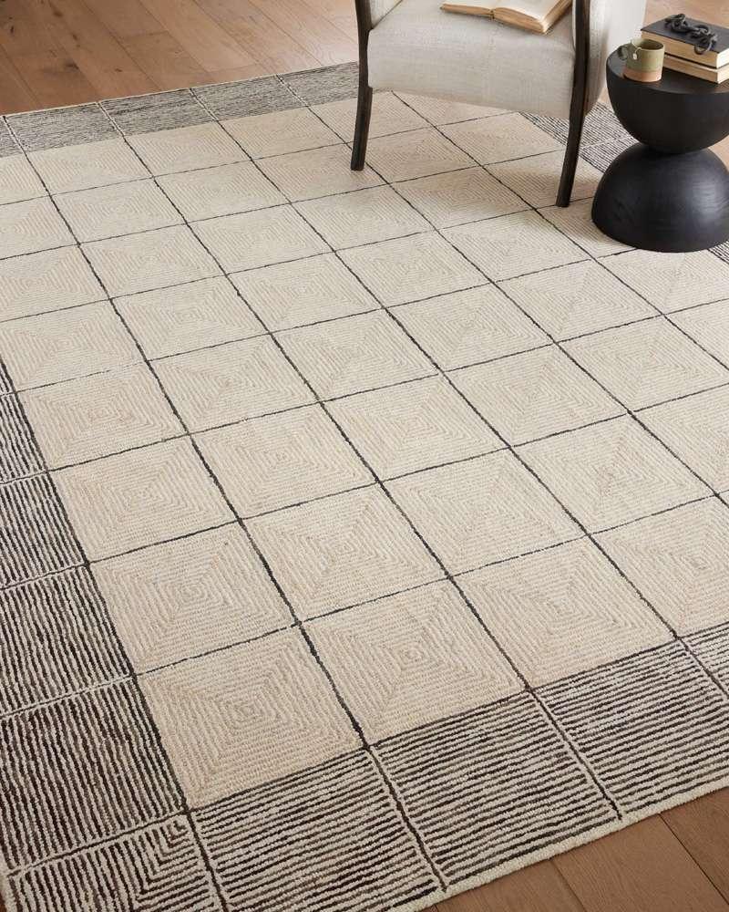 Chris Loves Julia x Loloi - Francis Cream / Black 7-9in x 9-9in Area Rug - FRASFRA-02CRBL7999 veiw 4