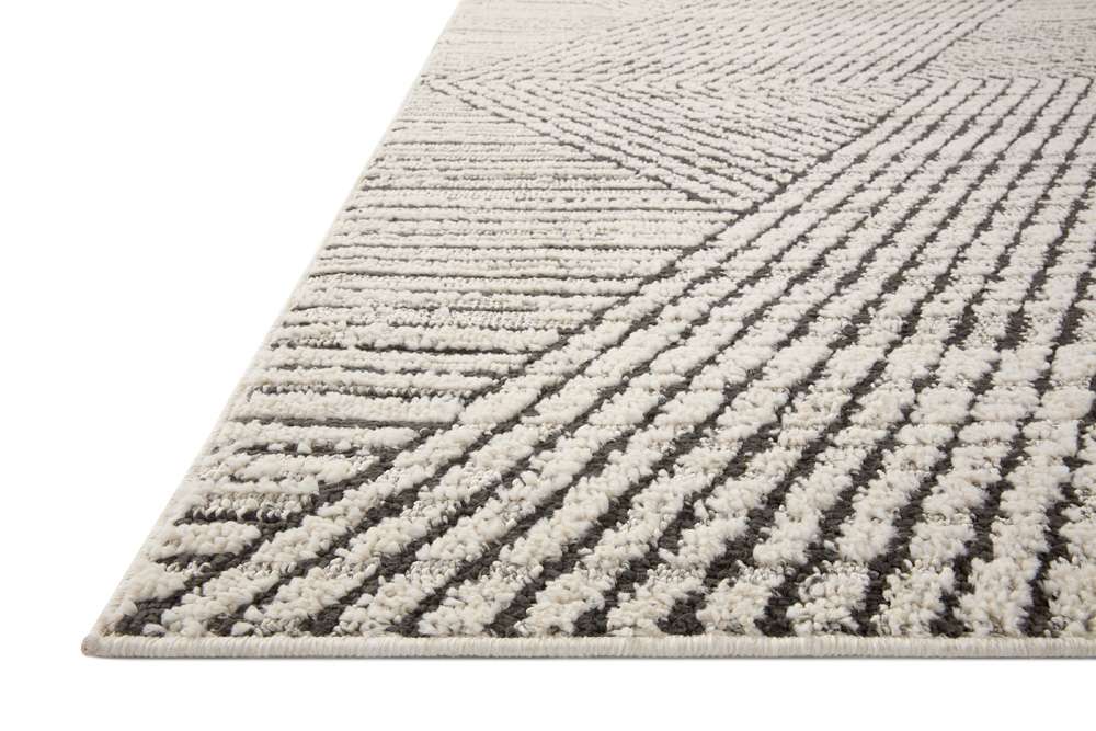 Loloi - Fabian Charcoal / Ivory 4-0in x 6-0in Accent Rug - FABIFAB-06CCIV4060 veiw 3