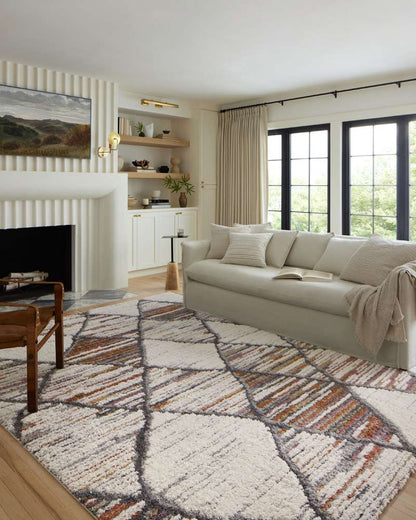 Loloi - Levitt Shag Ivory / Fiesta 4-0in x 6-0in Accent Rug - LEVTLEV-05IVFD4060 veiw 2