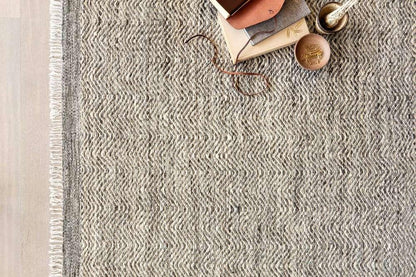 Loloi - Omen Grey 7-9in x 9-9in Area Rug - OMENOME-01GY007999 veiw 3