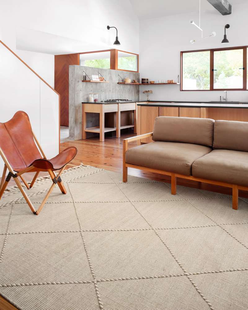 Loloi - Sawyer Sand 2-3in x 3-9in Accent Rug - SAWYSAW-03SA002339 veiw 2