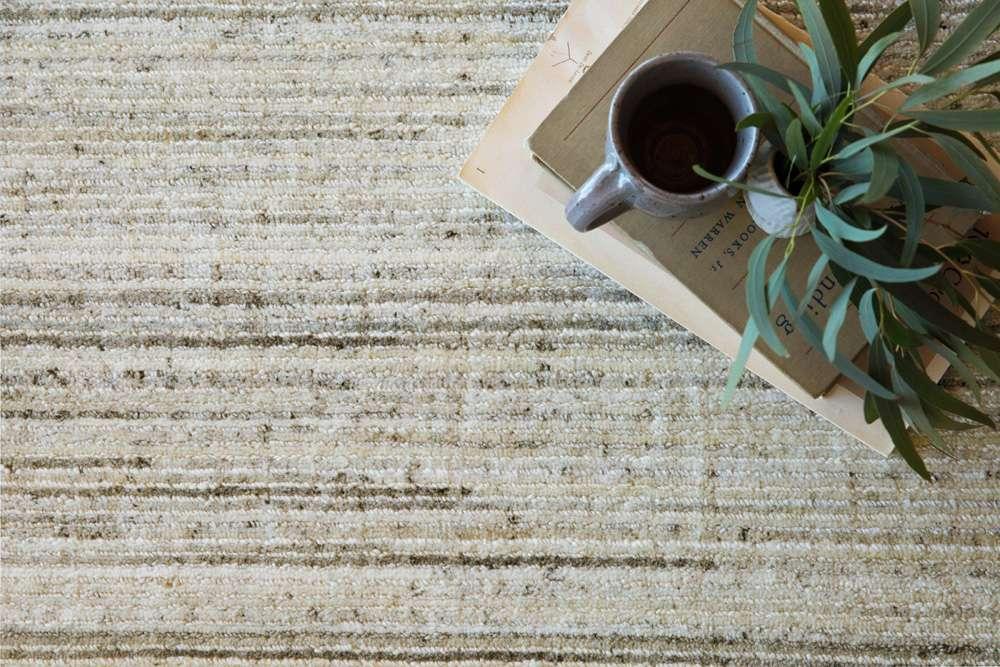 Loloi - Vaughn Ivory 2-0in x 3-0in Accent Rug - VAUGVG-01IV002030 veiw 3