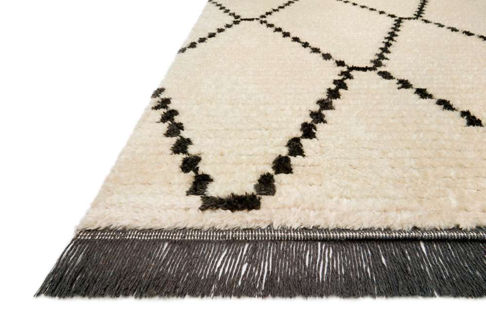 Chris Loves Julia x Loloi - Alice Cream / Charcoal 18in x 18in Sample Rug - ALICALI-04CRCC160S veiw 6