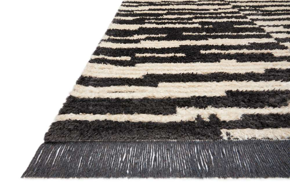 Chris Loves Julia x Loloi - Alice Cream / Charcoal 5-2in x 7-6in Area Rug - ALICALI-03CRCC5276 veiw 3
