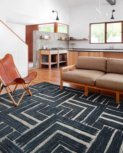 Loloi - Hagen Blue / White 2-7in x 4 Accent Rug - HAGEHAG-05BBWH2740 veiw 2