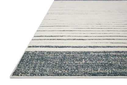 Loloi - Hagen White / Ocean 5-3in x 7-8in Area Rug - HAGEHAG-01WHOC5378 veiw 3