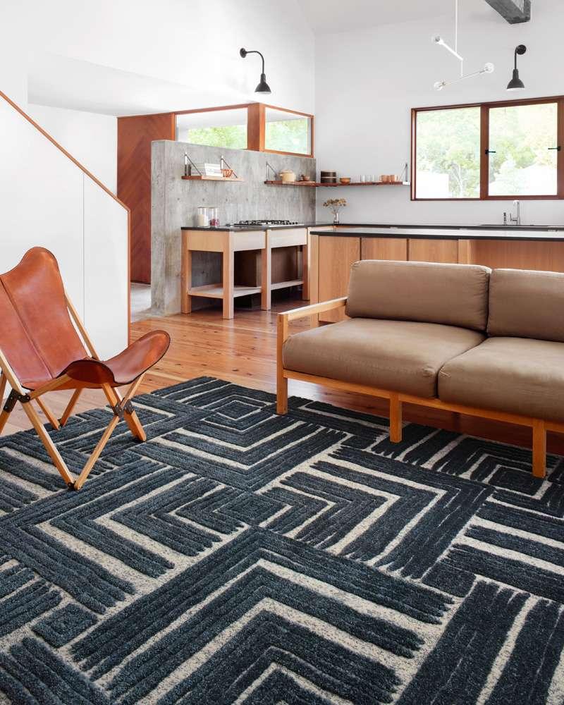 Loloi - Hagen Blue / White 9-6in x 13 Area Rug - HAGEHAG-05BBWH96D0 veiw 2