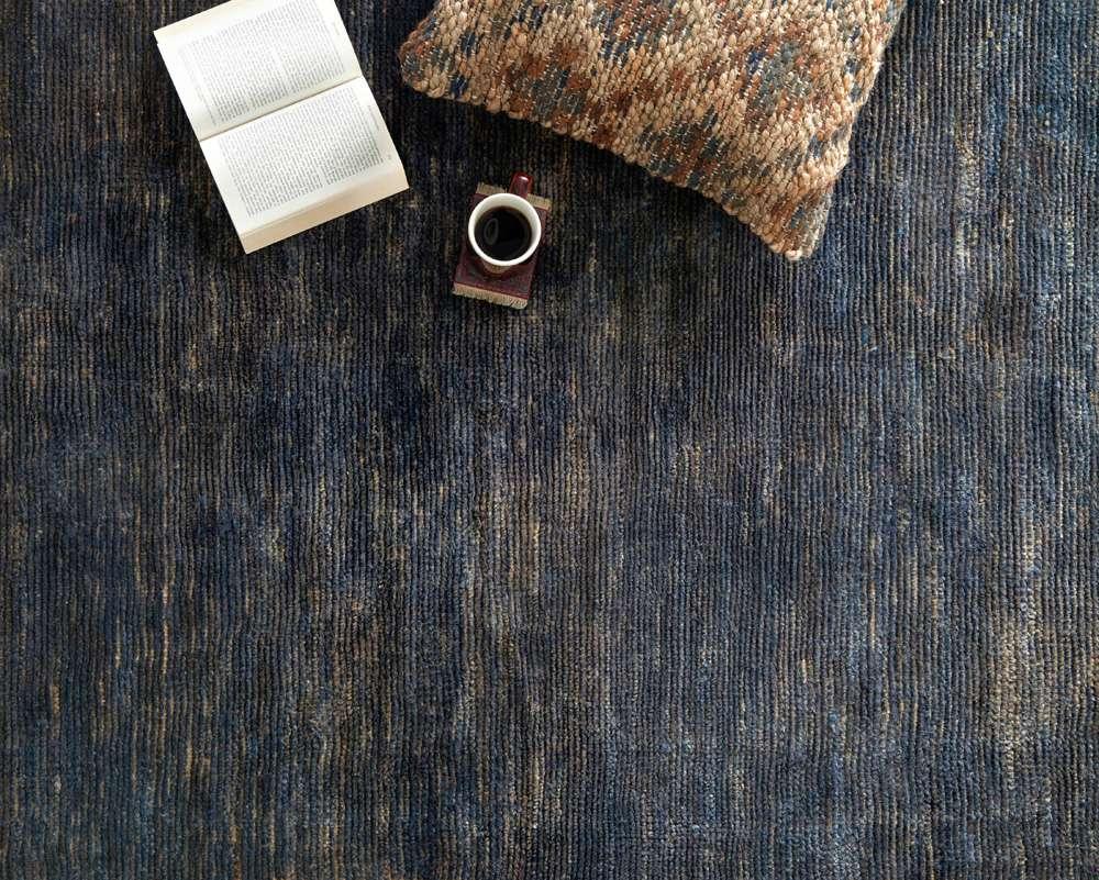 Loloi - Quinn Indigo 2-0in x 3-0in Accent Rug - QUINQN-01IN002030 veiw 2