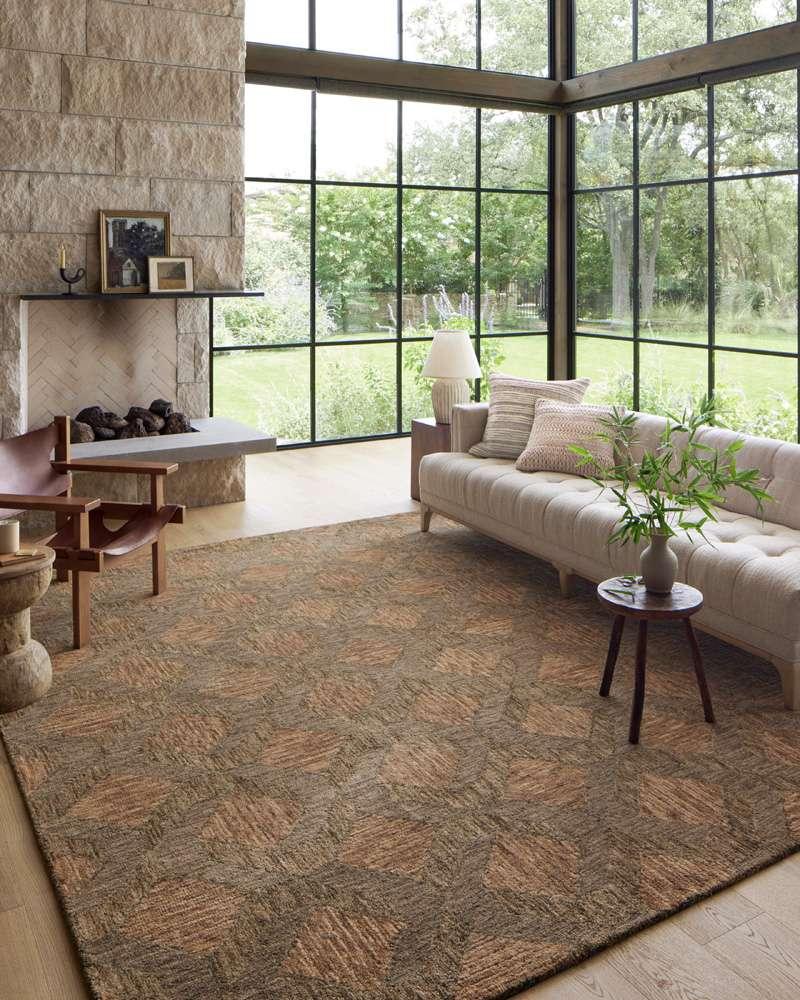 Loloi - Varena Rust / Bark 3-6in x 5-6in Accent Rug - VAREVAR-03RUBS3656 veiw 2