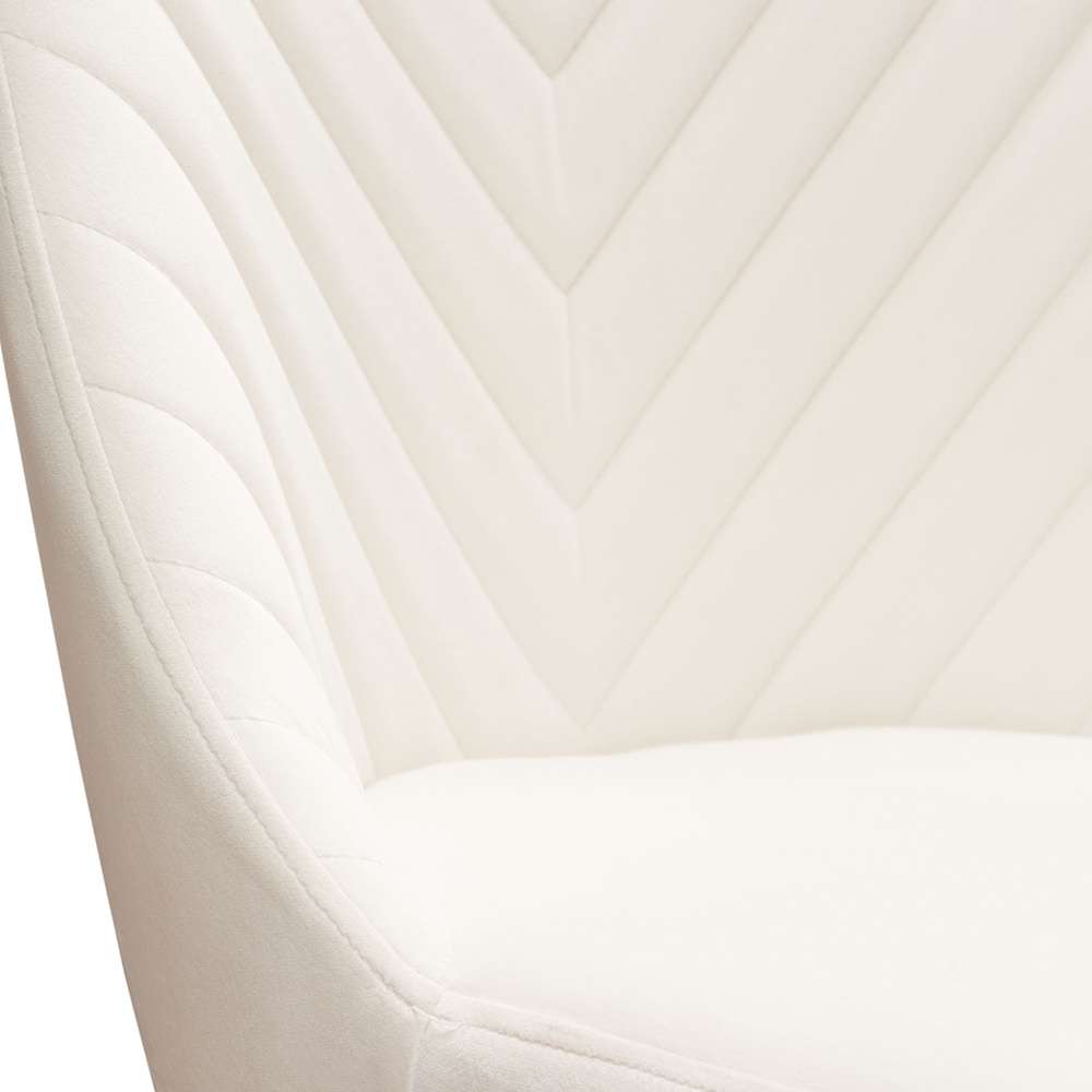 Diamond Sofa - Vogue Dining Chairs in Cream Velvet with Polished Gold Metal Base (Set of 2) - VOGUE2DCCM2PK veiw 3