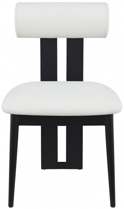 Meridian Furniture - Dario Cream Vegan Leather Dining Chair (Set of 2) - 922Cream-C veiw 3