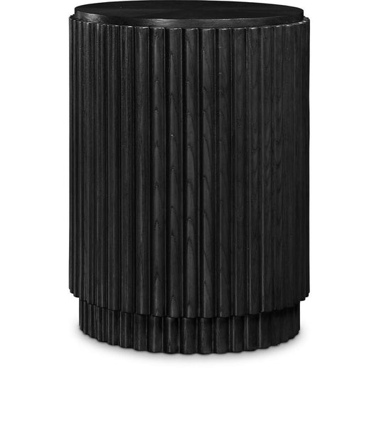 Meridian Furniture - Ronin Black End Table - 99055Black-ET veiw 1