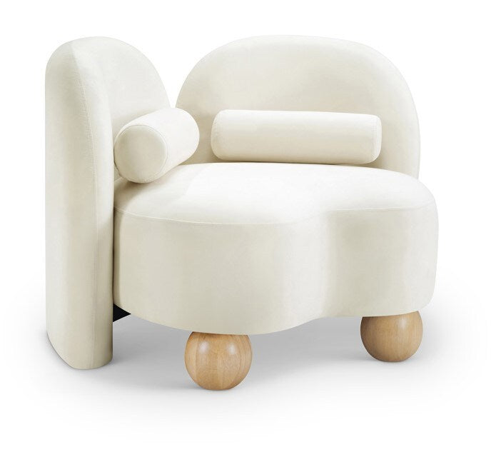 Meridian Furniture - Daphne Cream Velvet Chair - 44002Cream-C veiw 1