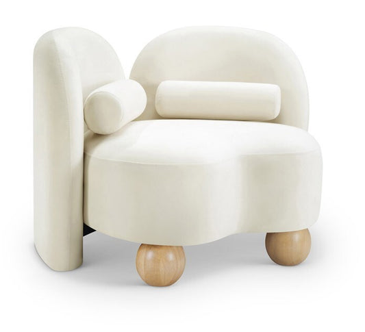 Meridian Furniture - Daphne Cream Velvet Chair - 44002Cream-C veiw 1