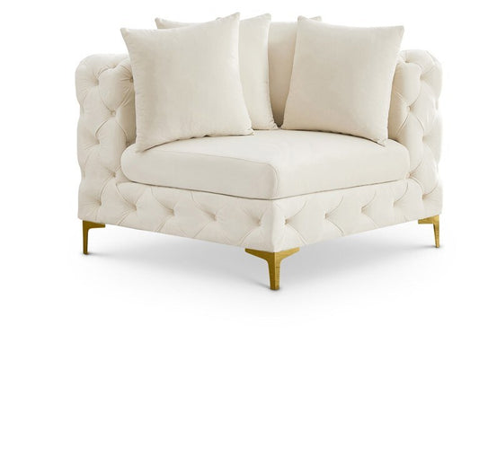 Meridian Furniture - Tremblay Cream Velvet Corner Chair - 686Cream-Corner veiw 1