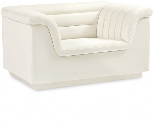 Meridian Furniture - Cascade Cream Velvet Fabric Chair - 192Cream-C veiw 1