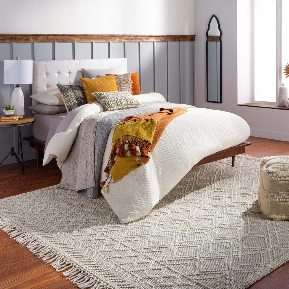 Livabliss - Casa DeCampo 8x8 Handmade Rug - CDC2301-8SQ veiw 2